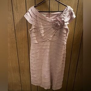 Sleeveless Layered Rosette Shift Dress in Mauve